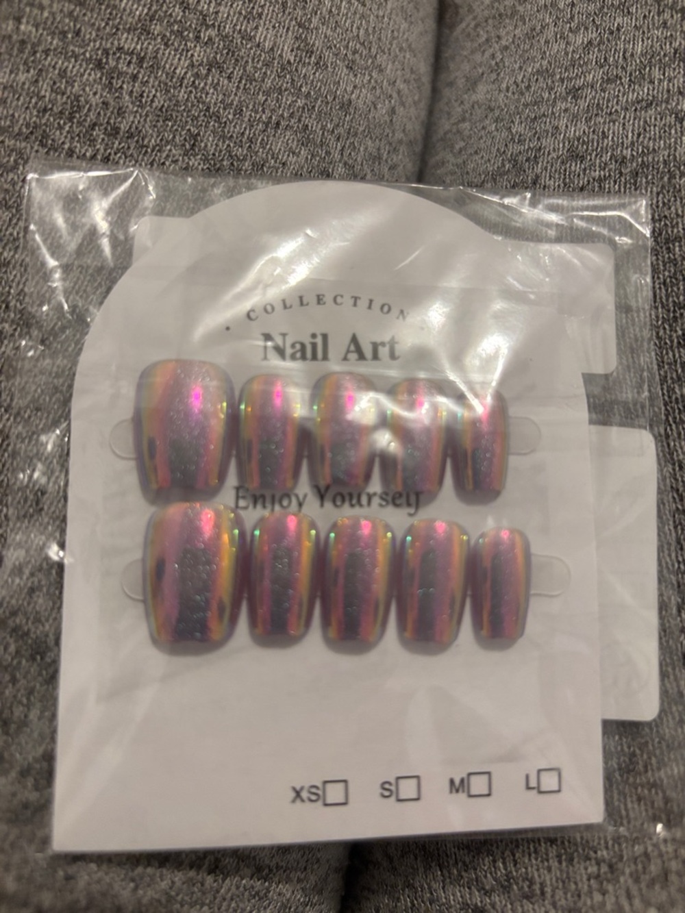 Nail Art Press-On Nails in Iridescent Pink - Unbranded